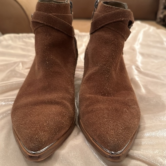 Women’s Mark Fisher Brown Suede booties - Picture 5 of 9